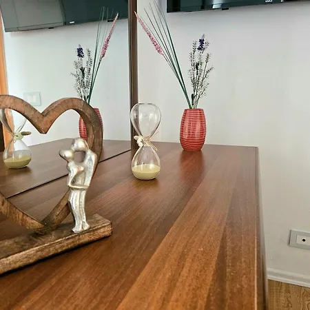 Downtown Апартаменты *