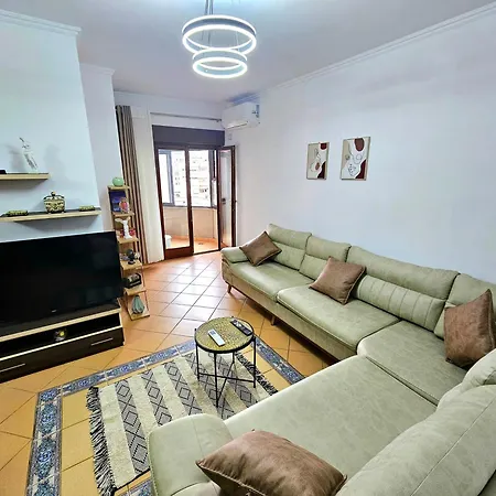 Downtown Apartment Tirana