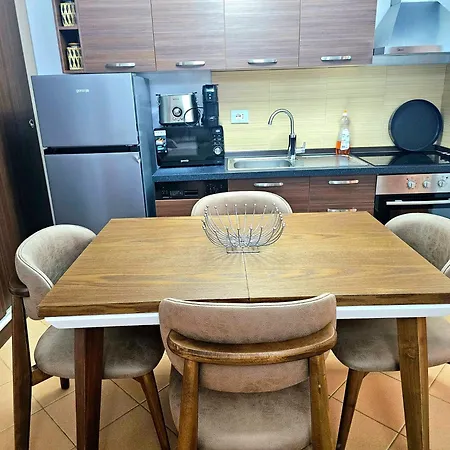 Downtown Apartament *